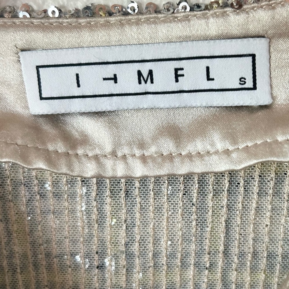 ITMFL Cortado Cher Vest and Indigo Cher Skirt Set in Beige and Silver - Picture 10 of 12